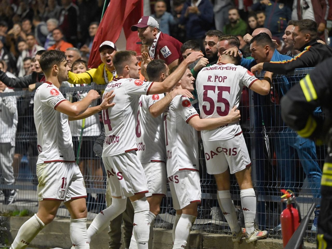 În sfârșit, joacă și Rapid! Trio formidabil. Caramavrov a remarcat trei jucători de clasă_3