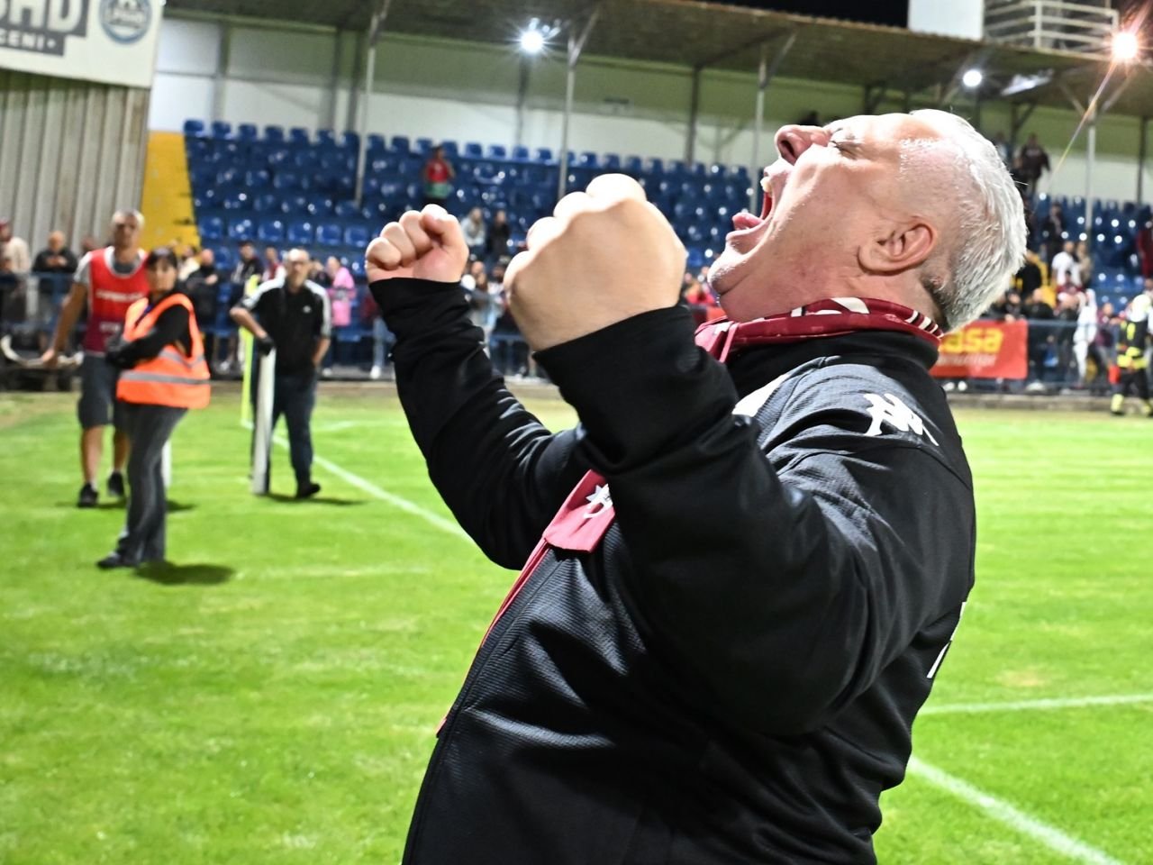 Show ca pe vremuri cu Marius Șumudică! Ce a făcut antrenorul Rapidului, după 2-1 cu Slobozia_3