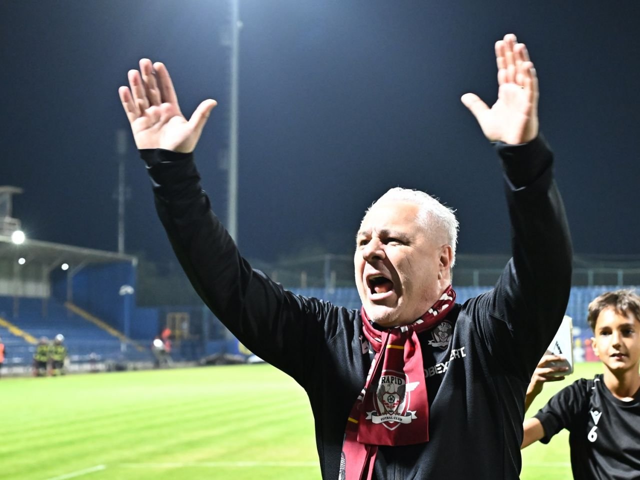 Show ca pe vremuri cu Marius Șumudică! Ce a făcut antrenorul Rapidului, după 2-1 cu Slobozia_4