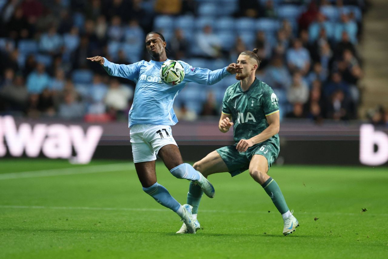 Veste imensă pentru Radu Drăgușin! Englezii au făcut anunțul &icirc;nainte de debutul lui Tottenham &icirc;n Europa League