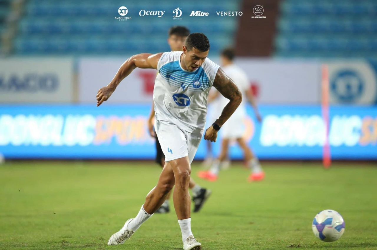 Ce mai face Lucas Alves, fostul căpitan al lui Dinamo. Brazilianul joacă în Champions League!_6