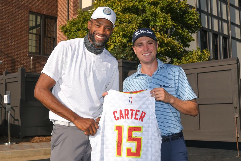 Vince Carter, primul baschetbalist din istoria francizei căruia Toronto Raptors îi retrage tricoul de joc_2