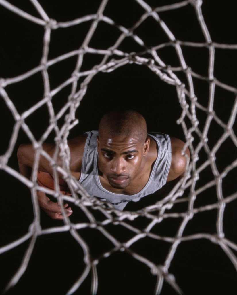 Vince Carter, primul baschetbalist din istoria francizei căruia Toronto Raptors îi retrage tricoul de joc_3