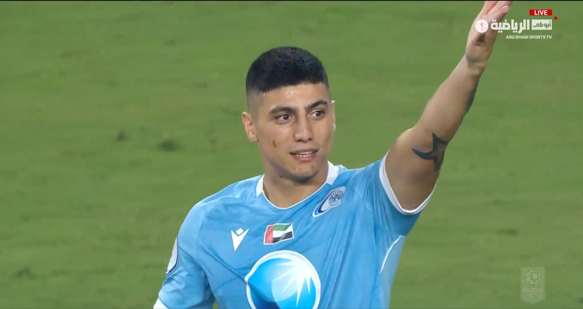 Așa ceva vezi doar &icirc;n jocurile video! Juan Bauza, gol fabulos &icirc;n Emirate