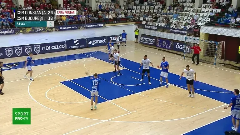 CSM Constanța - CSM București 26-20 după două reprize identice! (finalul meciului)