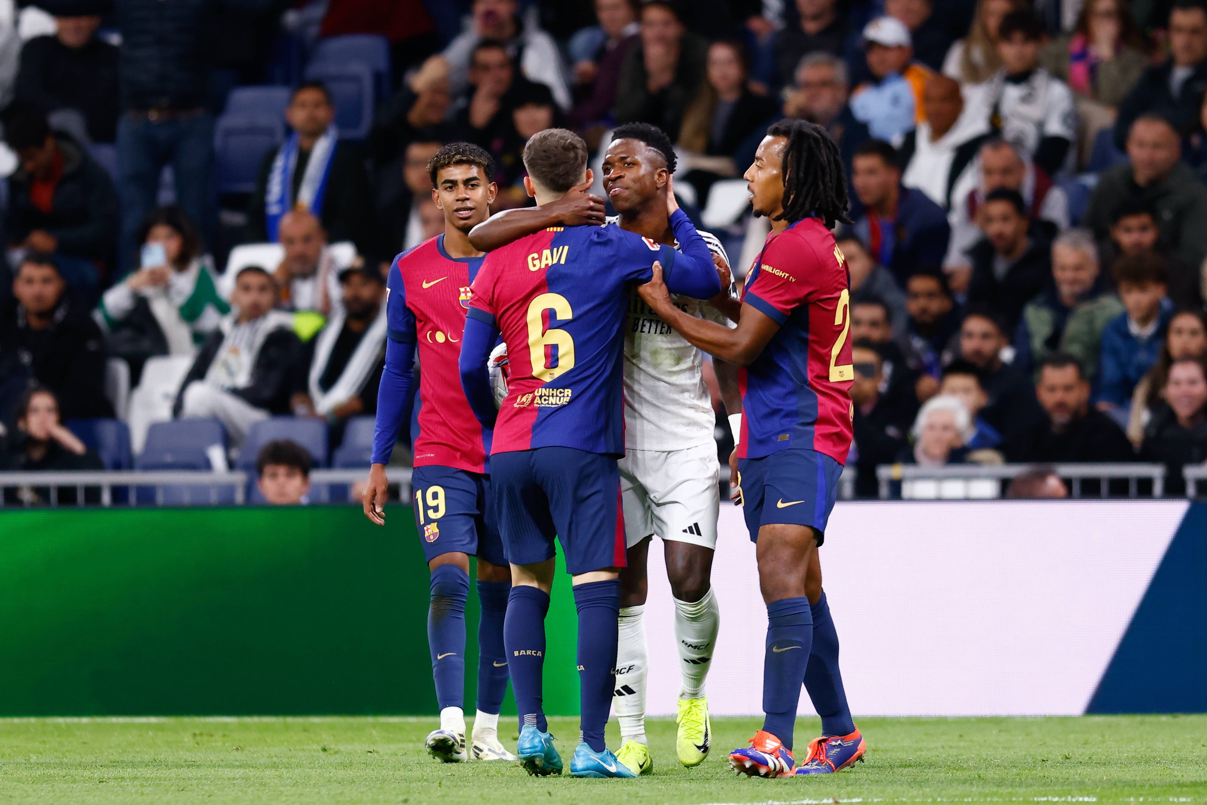 Vinicius Jr, cea mai dură reacție după ce starurile Barcelonei au fost victimele rasismului &icirc;n El Clasico