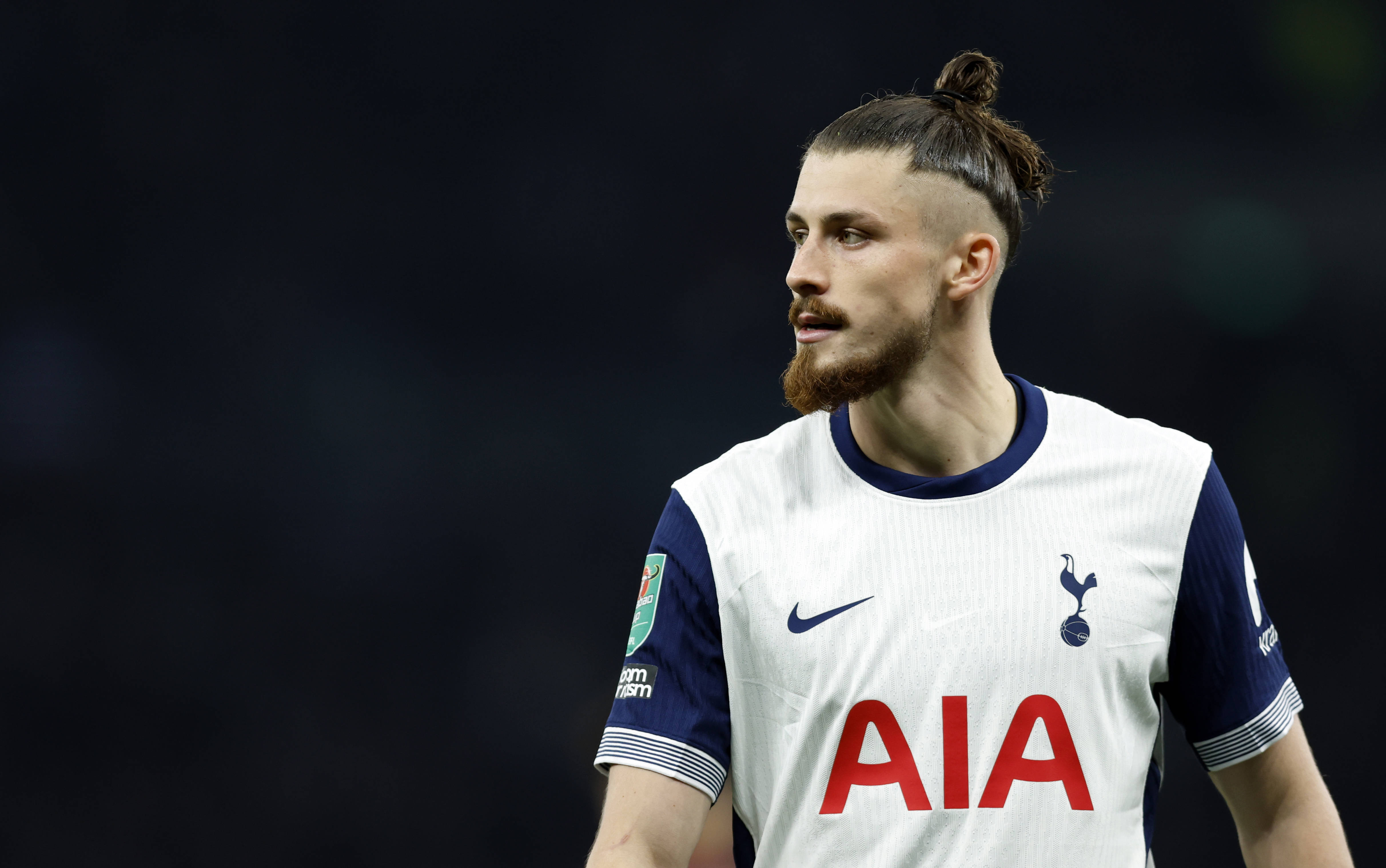 I-a fost setat prețul de transfer pentru Radu Drăgușin. Condiția &icirc;n care va fi lăsat să plece