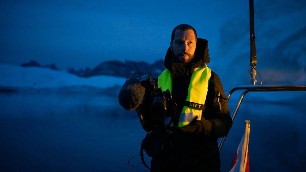 0724426f 6711 49ff bf7d 28f1025f7fec