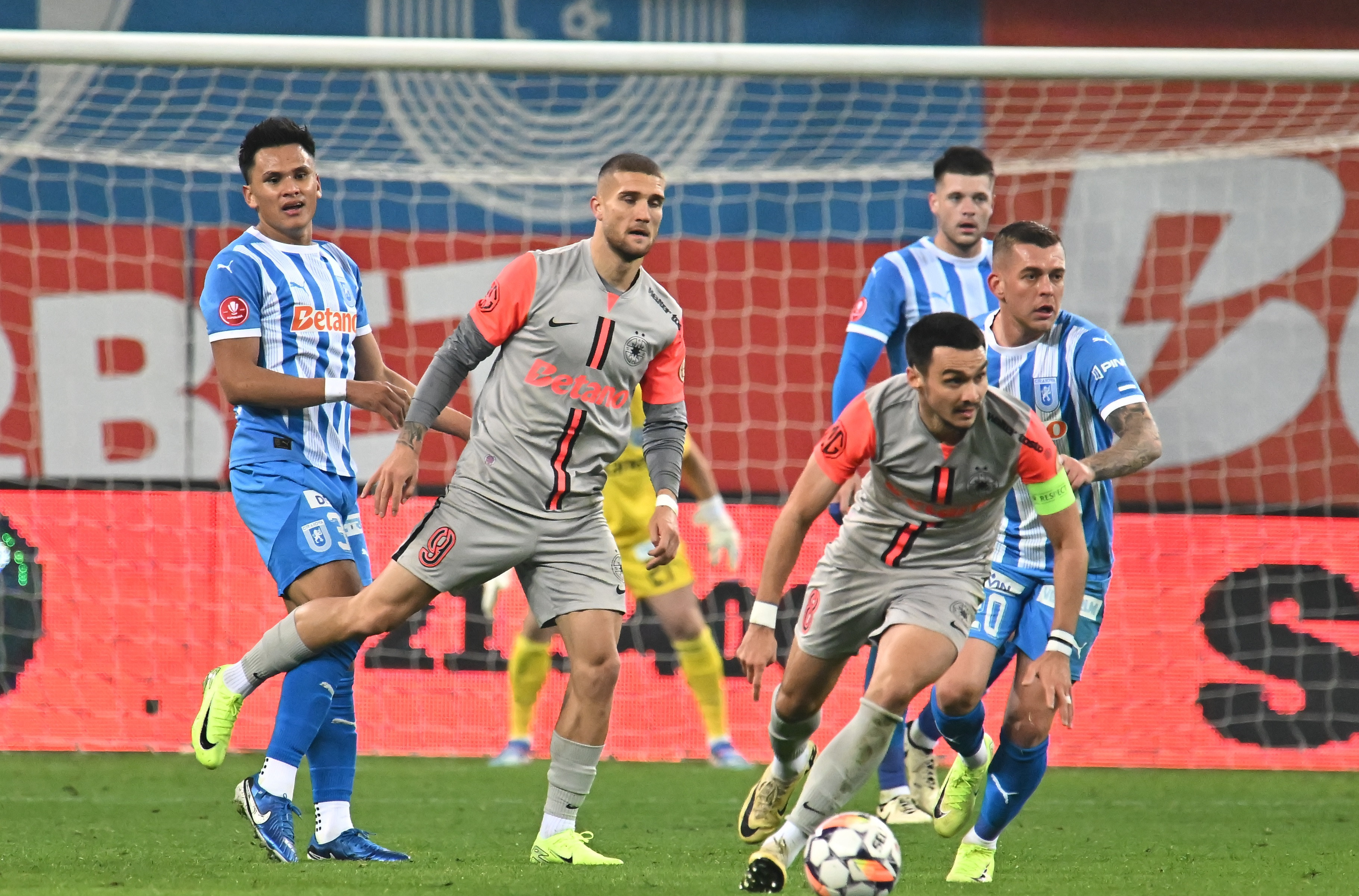 Transfer &icirc;n plin sezon de Superliga: Da, tocmai l-am v&acirc;ndut. Wow!