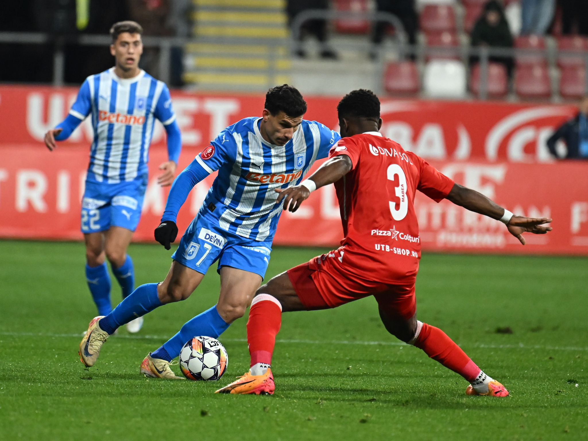 UTA - Universitatea Craiova 1-2. Oltenii iau toate cele trei puncte și urcă pe locul doi