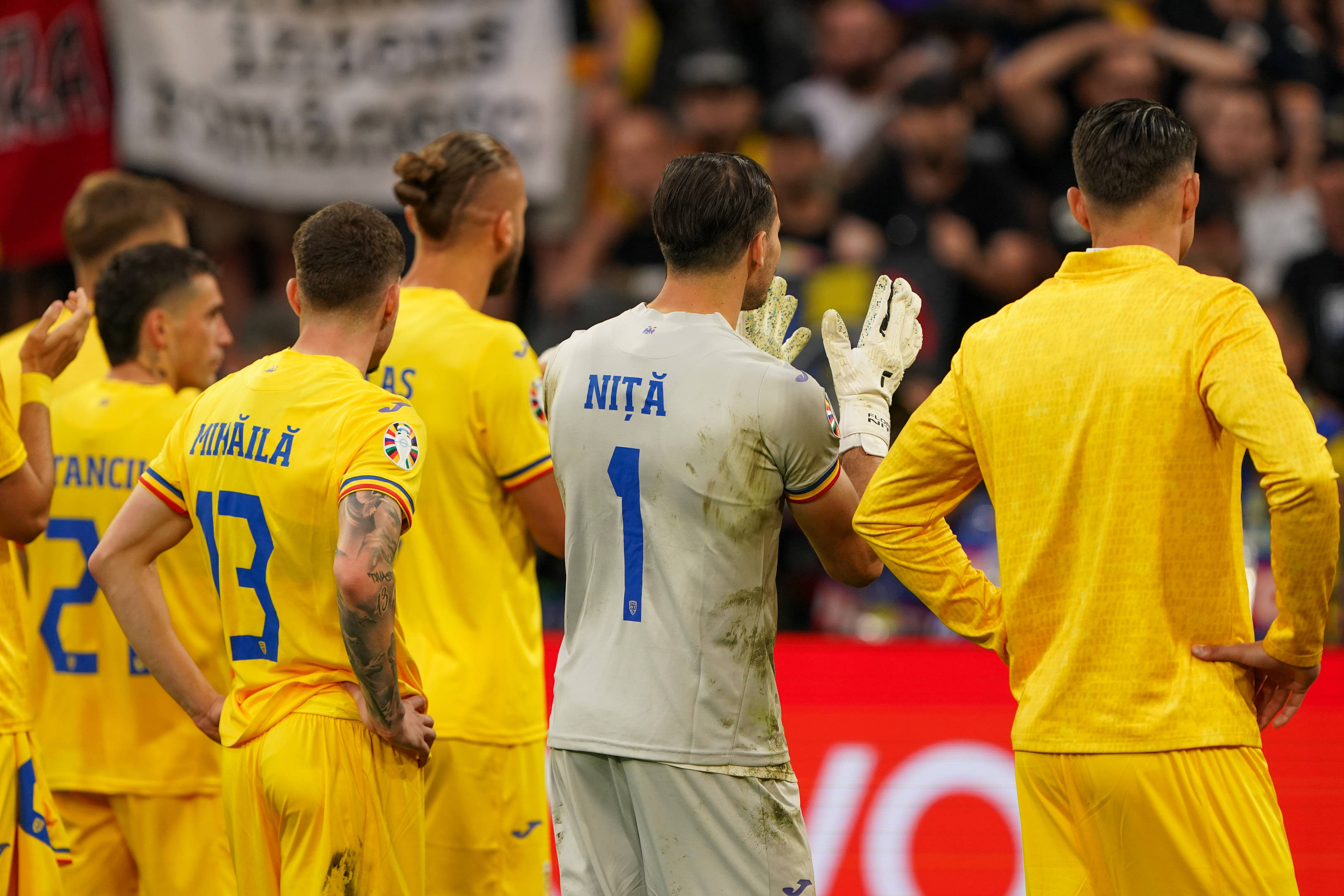 Dacă eram pe postul lui, și acum jucam! Și am 47 de ani! Bărcăuan a numit nemuritorul de la națională