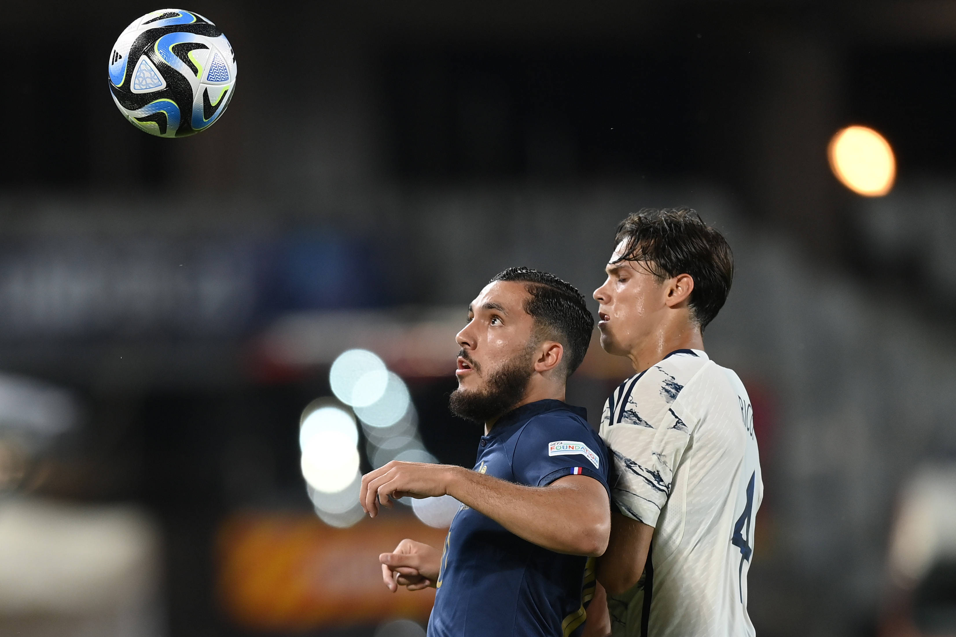 Patronul a auzit că jucătorul vrea să &icirc;și schimbe cetățenia și l-a trecut direct pe lista de transferuri