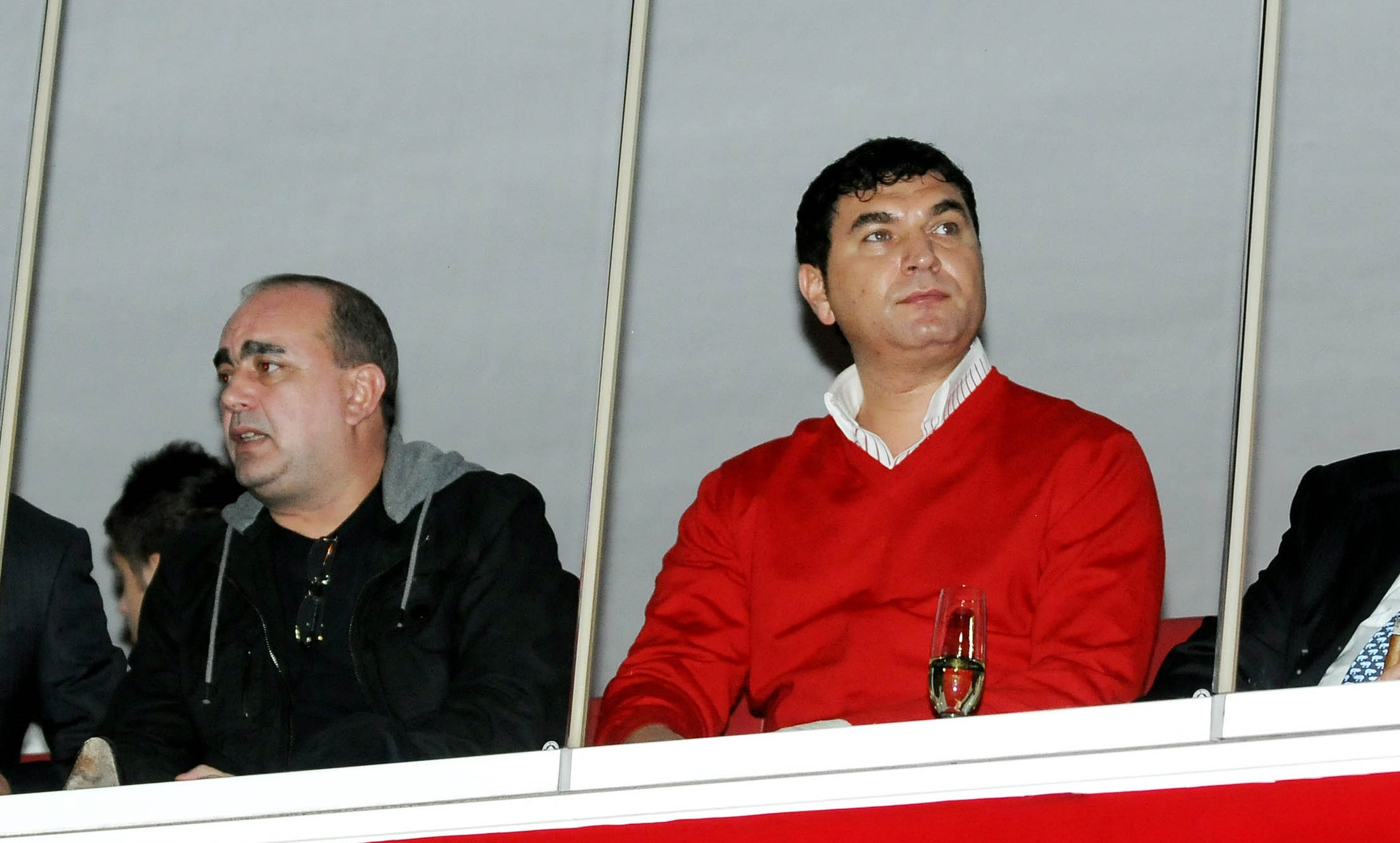 Un patron din fotbalul rom&acirc;nesc, discurs dur la adresa suveraniștilor: Nu mai auzim de fotbal!