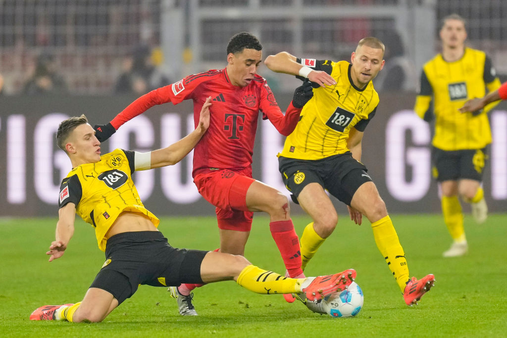 Suspans &icirc;n Borussia Dortmund - Bayern Munchen! C&acirc;t s-a &icirc;ncheiat Der Klassiker și cine e lider &icirc;n Bundesliga