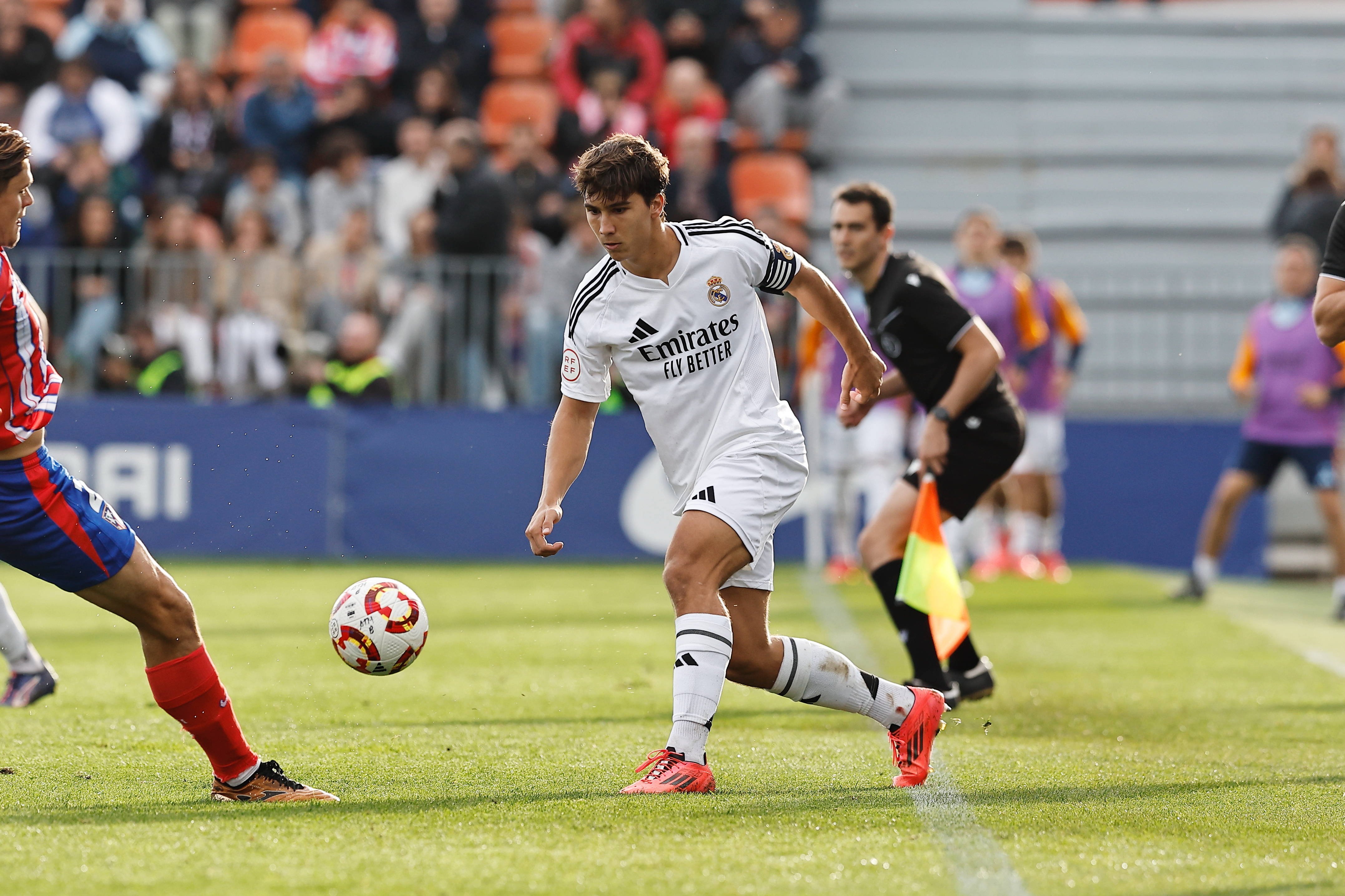 Ce atacanți pregătește Real Madrid! Gonzalo Garcia - 4 goluri &icirc;ntr-un meci, Hugo de Llanos - 3 goluri &icirc;ntr-o repriză