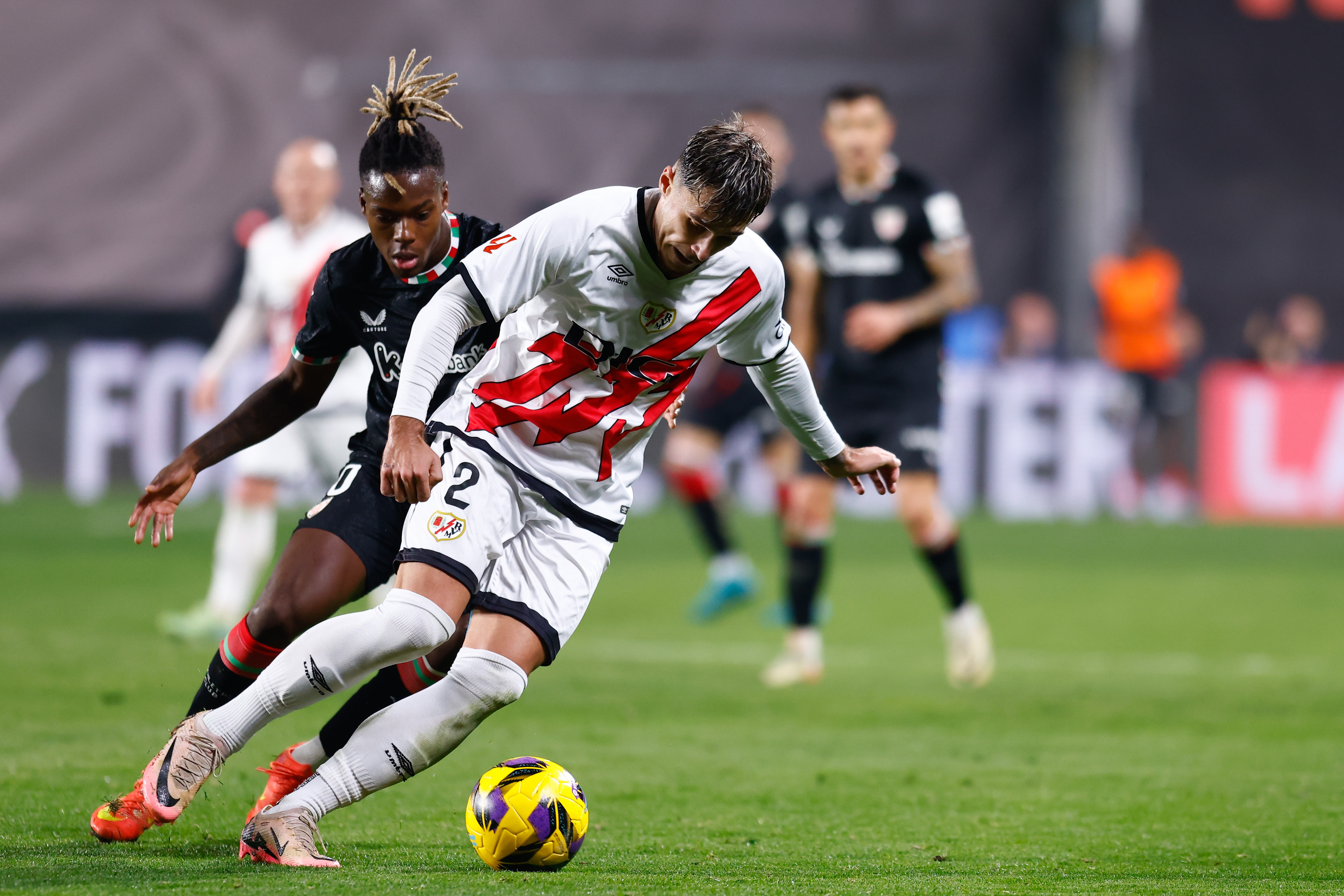 Marca a desemnat c&acirc;știgătorul bătăliei dintre Andrei Rațiu și Nico Williams: Cu fr&acirc;na trasă!