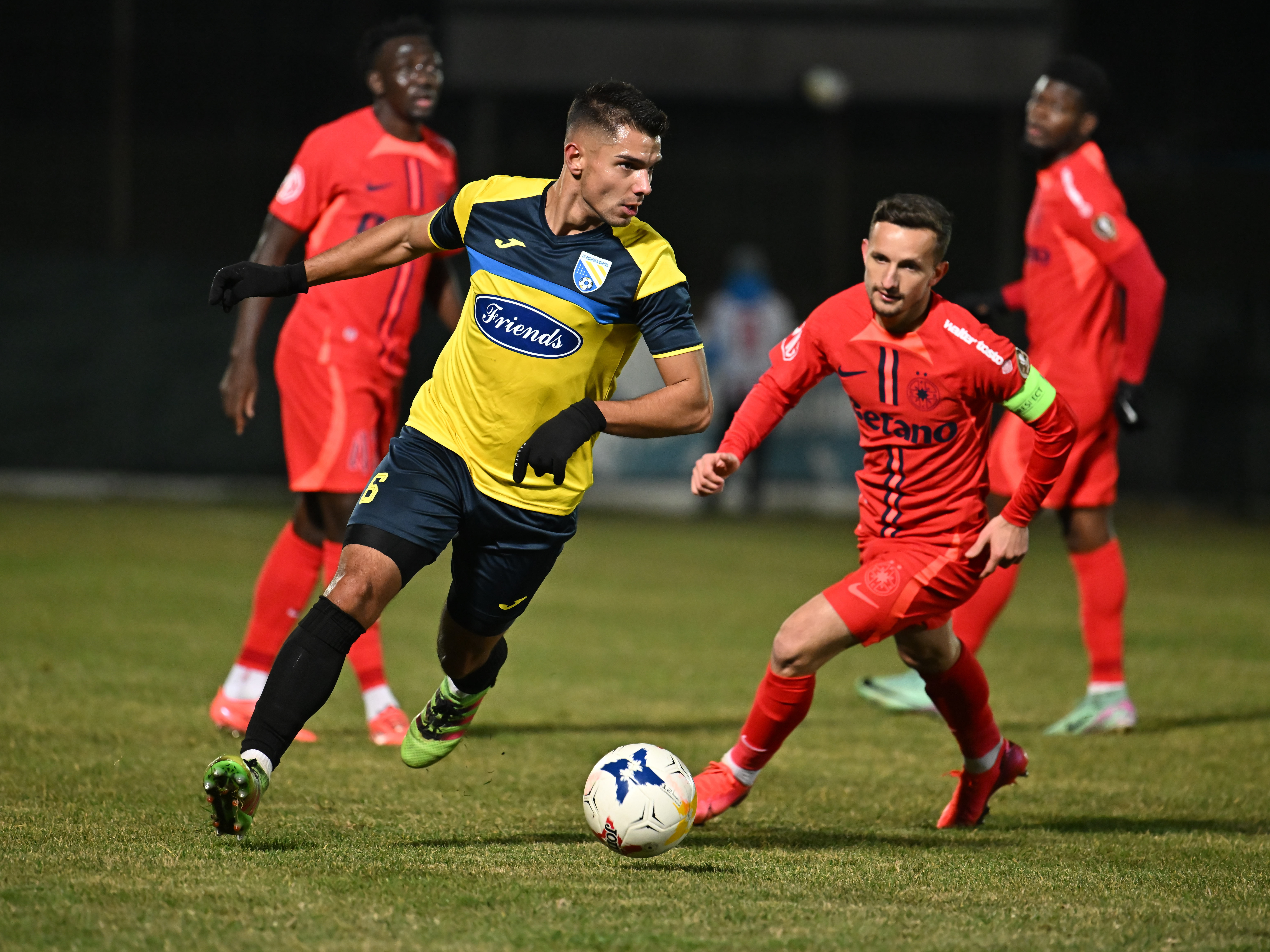 Cine a decis ca Marius Ștefănescu să fie căpitan &icirc;n meciul cu Agricola Borcea