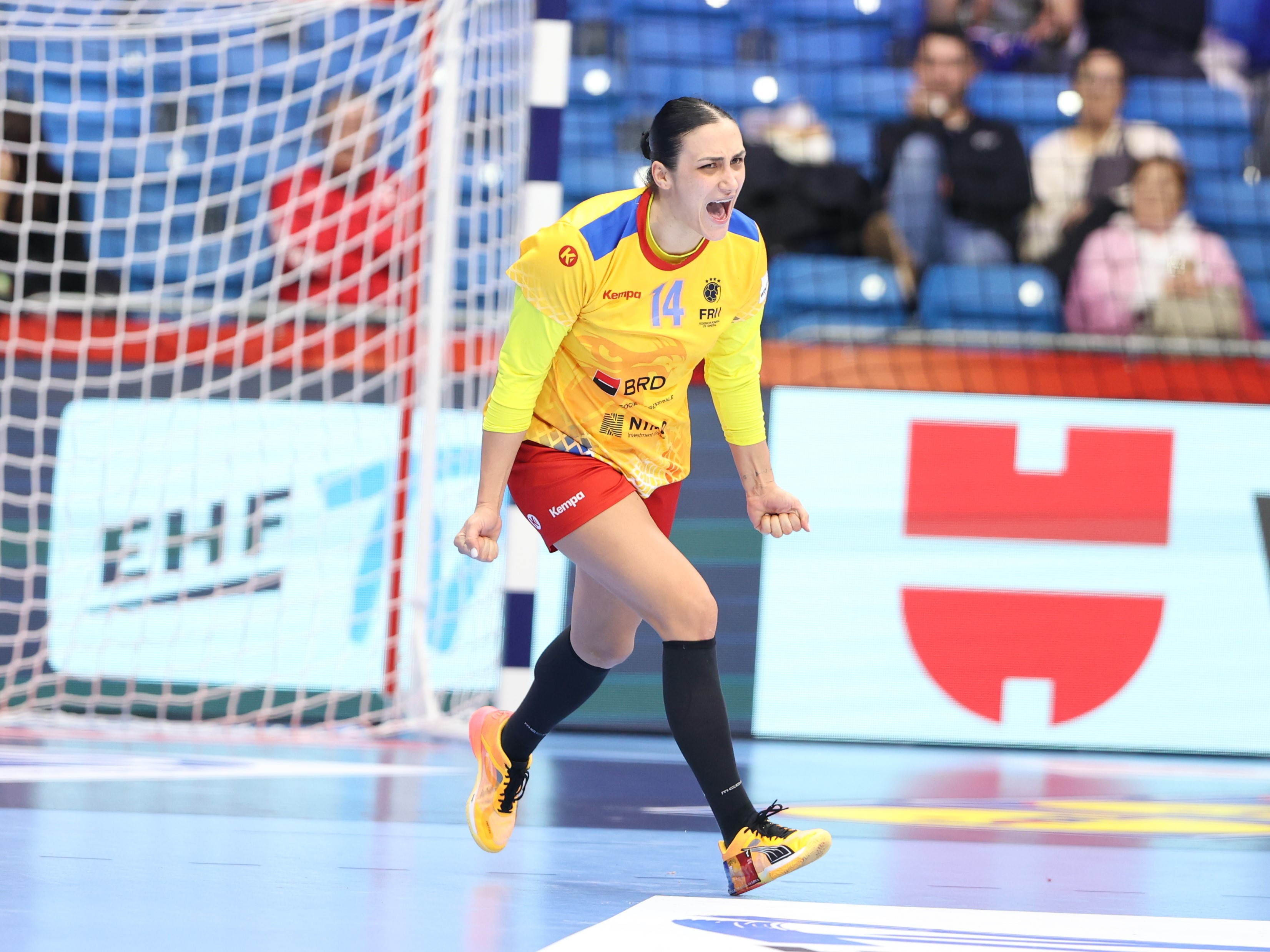 Rom&acirc;nia, grupă incendiară la Europeanul de handbal: calculele calificării fetelor &icirc;n semifinale