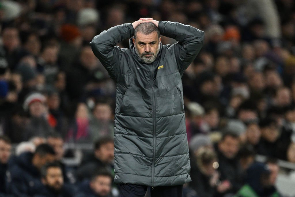 Antrenor nou pentru Drăgușin? Cine e favorit să-l &icirc;nlocuiască pe Ange Postecoglou