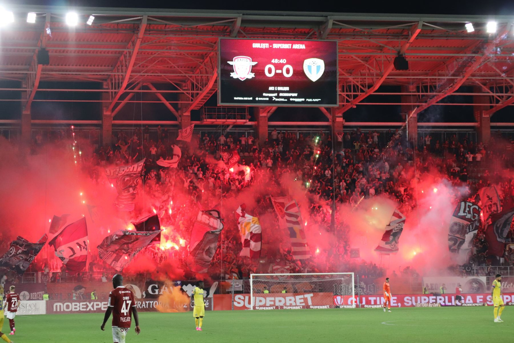 Meci de gală la Sala Rapid. Iencsi, Niță și Herea vs. Răchită, Chiriță și P&acirc;rvu