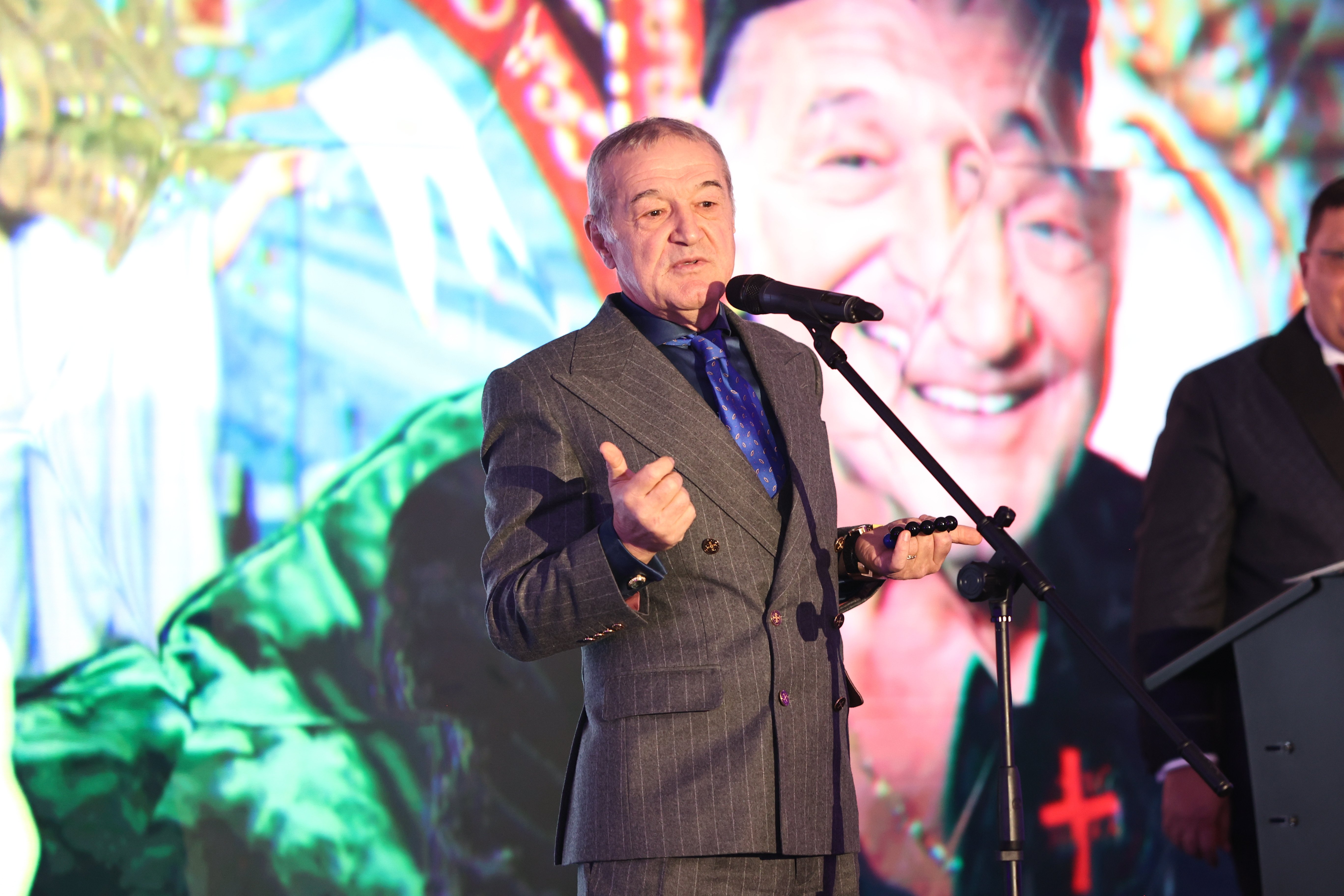 Gigi Becali a numit fotbalistul de la FCSB care l-a impresionat profund + &rdquo;Avem o echipă care se poate bate cu oricine&rdquo;