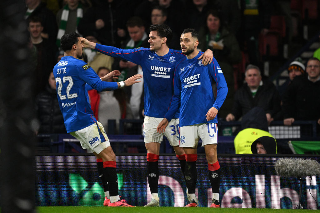 Fanii au reacționat după ce au văzut evoluția lui Ianis Hagi &icirc;n Celtic - Rangers: Ne-a lipsit tot sezonul