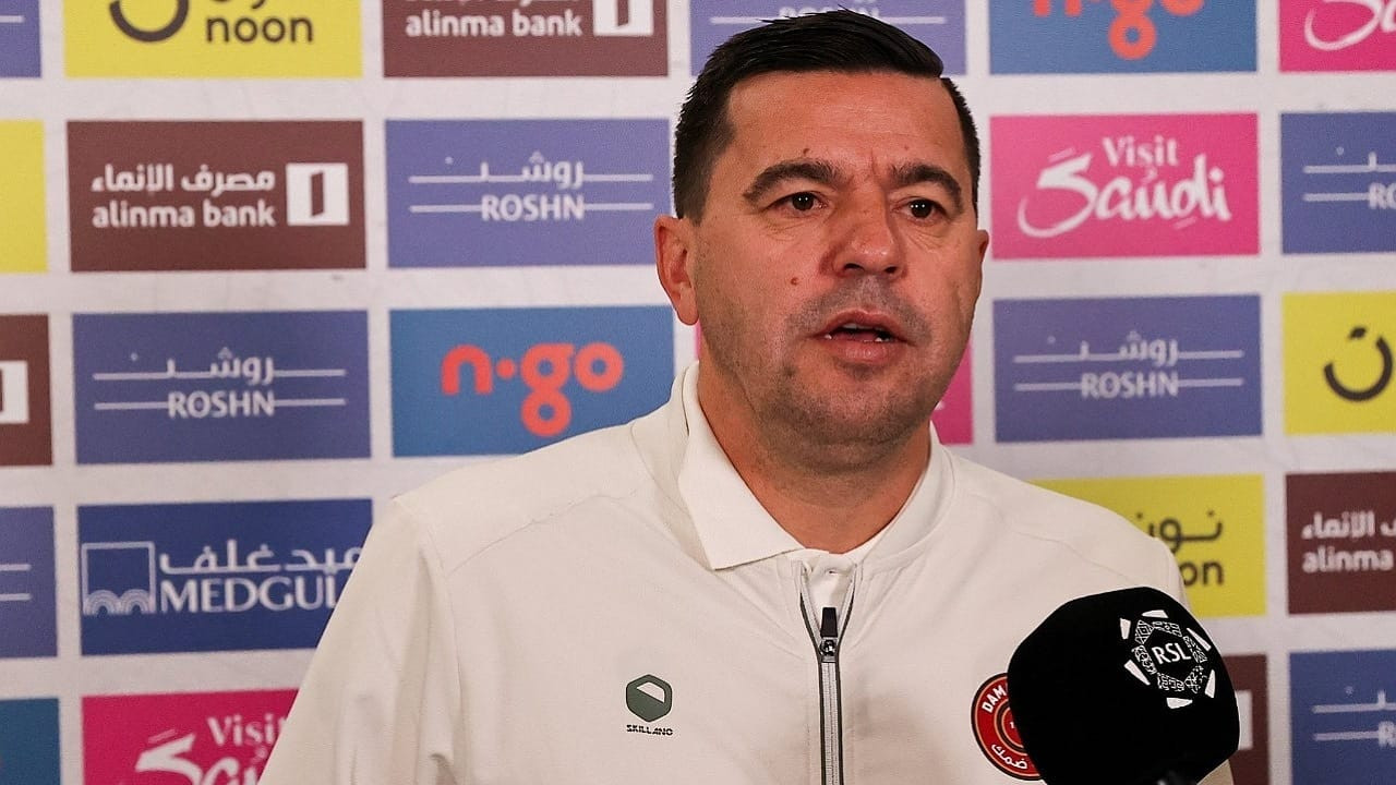 Contra, umilințele continuă: ce au putut să-i facă noii patroni ai echipei care l-a batjocorit!