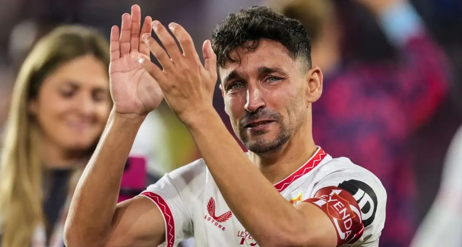 Fotbalul și-a luat adio de la un jucător uriaș: Jesus Navas și-a &icirc;ncheiat cariera. Fanii Realului l-au aplaudat &icirc;n picioare