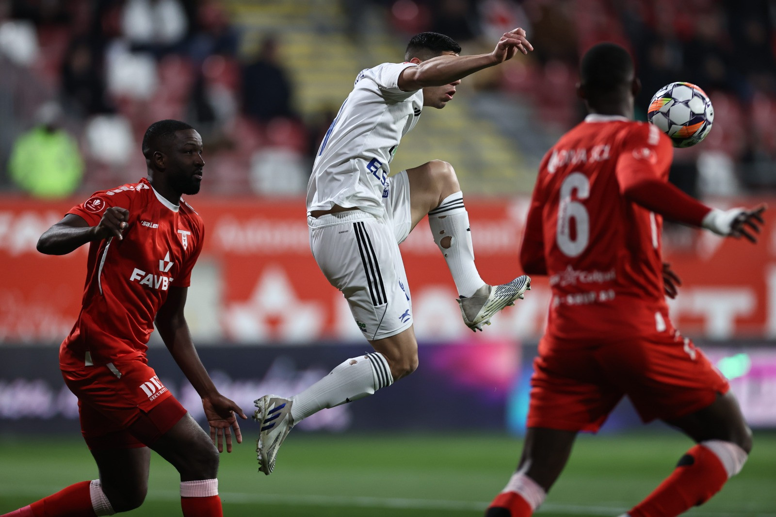 UTA - FC Botoșani 2-0, &icirc;n Superliga Rom&acirc;niei! Arădenii &icirc;ncheie anul cu o victorie