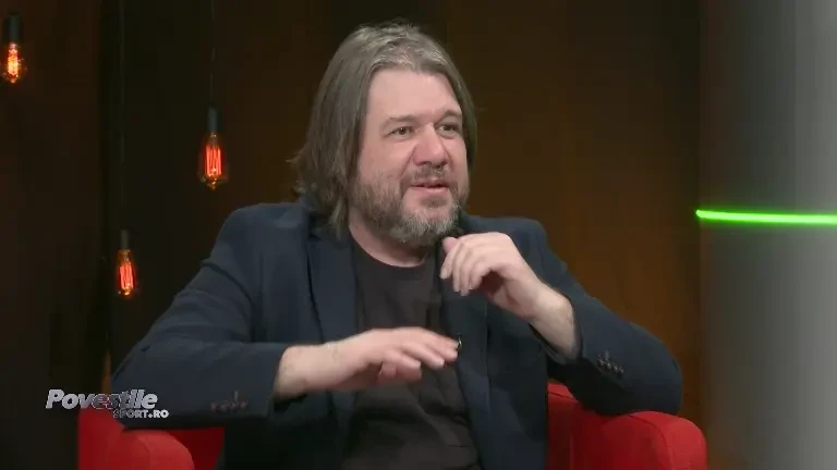 Octavian Stoica: C&acirc;nd apăream, se făcea culoar printre fanii Stelei!