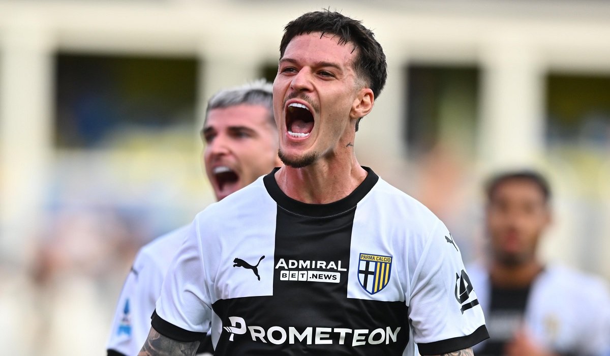 Dennis Man, sub semnul &icirc;ntrebării pentru meciul Parma - Venezia. Anunțul din Italia
