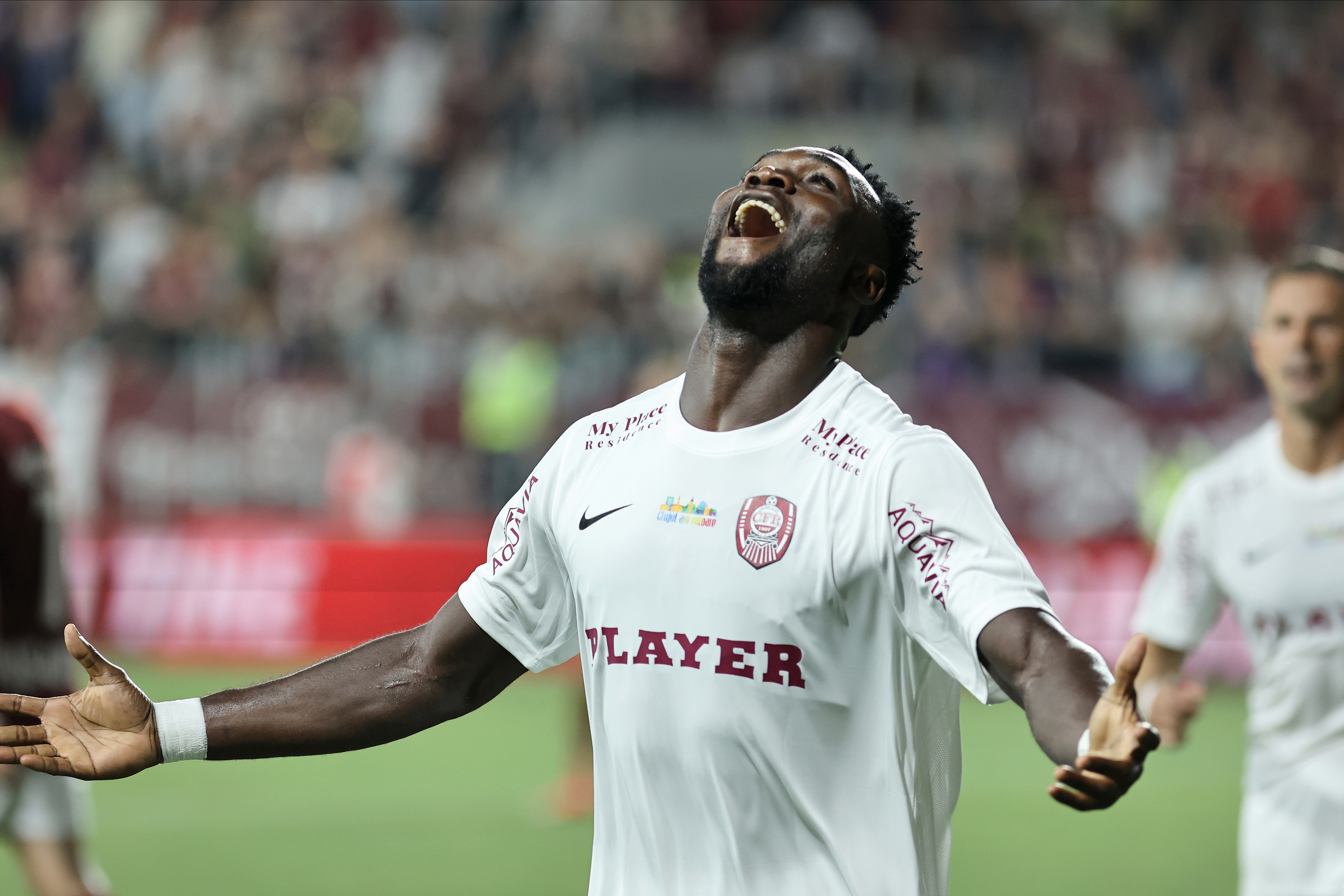 &Icirc;ți mulțumim! . Plecare de la CFR Cluj