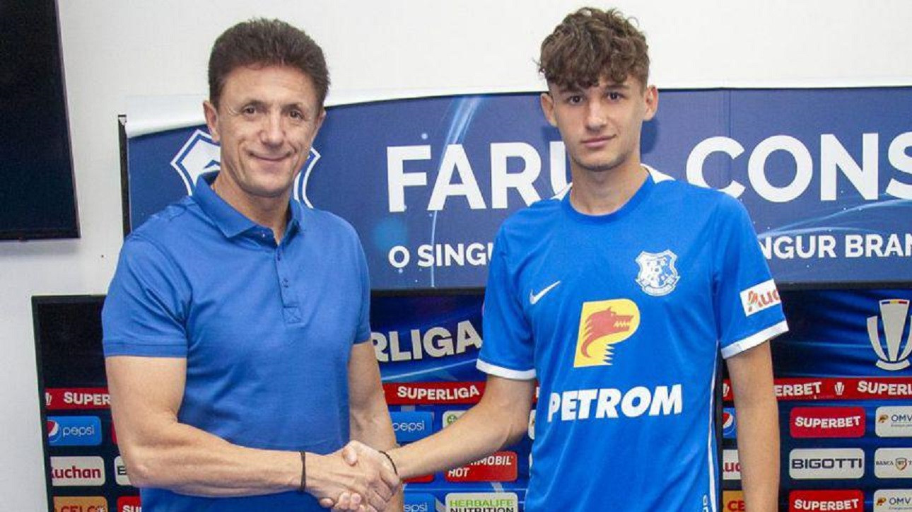 Gică Popescu, mesaj pentru fiul său care a &icirc;mplinit 22 de ani: Nicolas, la ani-lumină de tatăl său &icirc;n fotbal. Cifrele spun totul