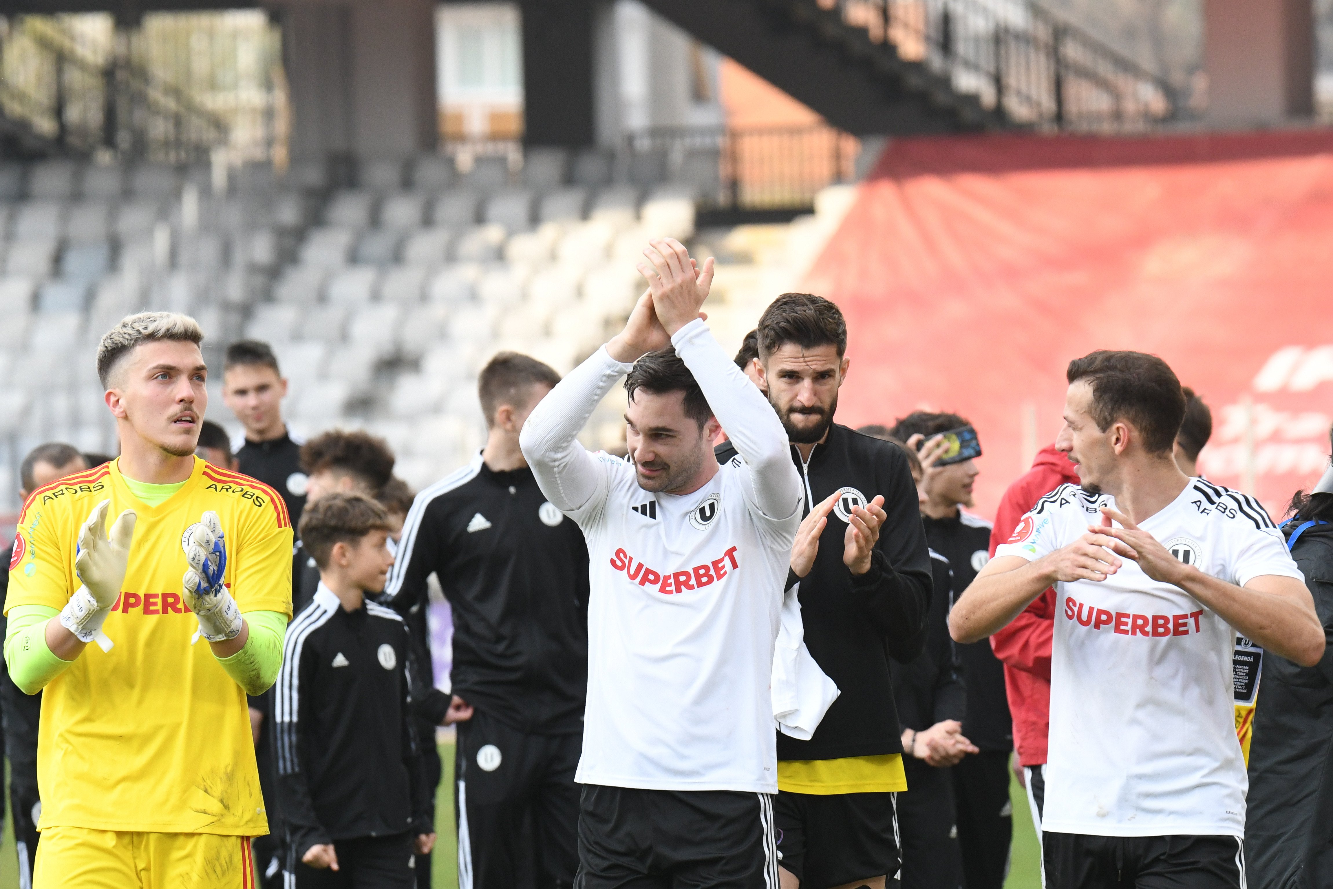 OUT! A plecat de la U Cluj după 8 ani. S-ar fi &icirc;nțeles deja cu o rivală