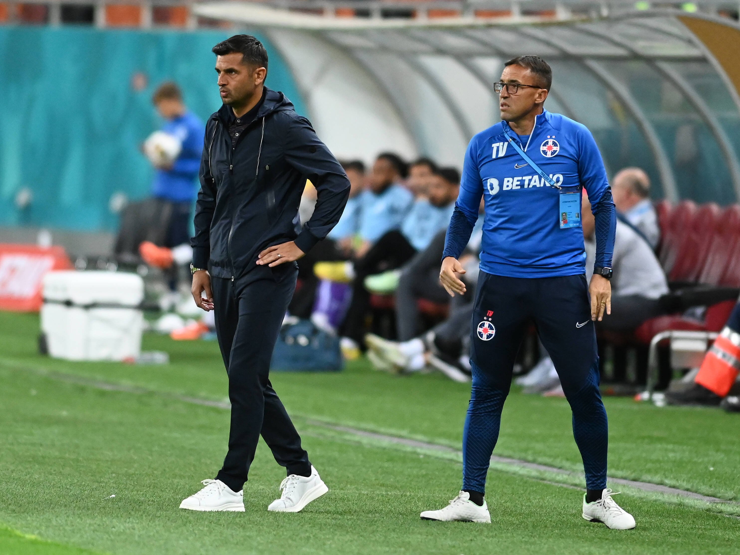 Viorel tanase fcsb antrenor secund