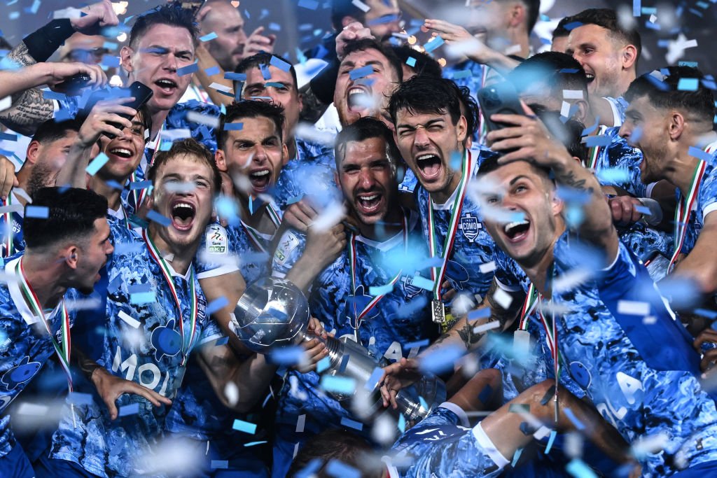 Como si dice? Echipa lui Cesc Fabregas poate face transferuri spectaculoase pentru a răm&acirc;ne &icirc;n Serie A