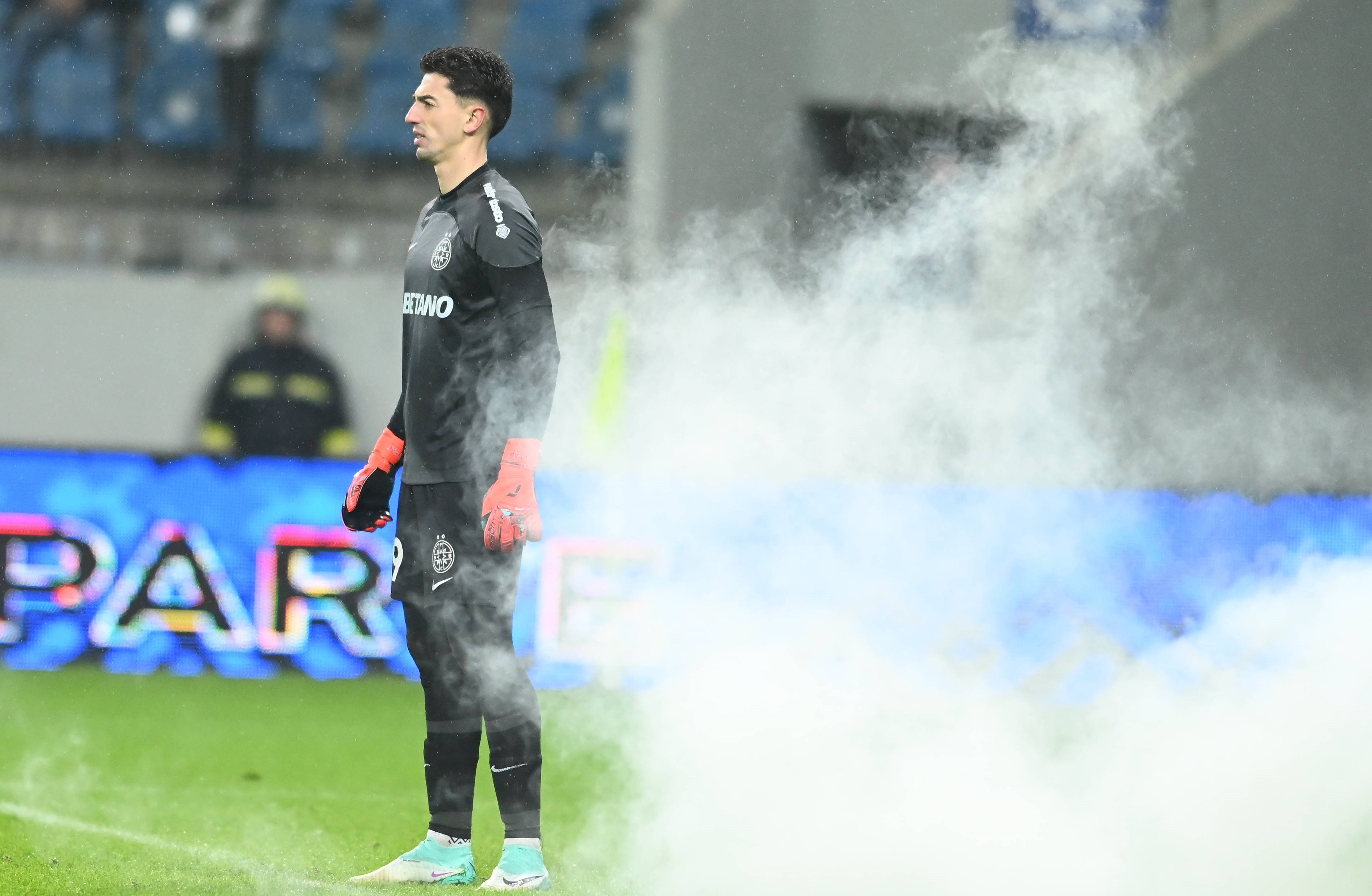 Conducerea Petrolului a reacționat după ce Andrei Vlad ar fi refuzat să semneze: &rdquo;Clubul nu-și permite!&rdquo;