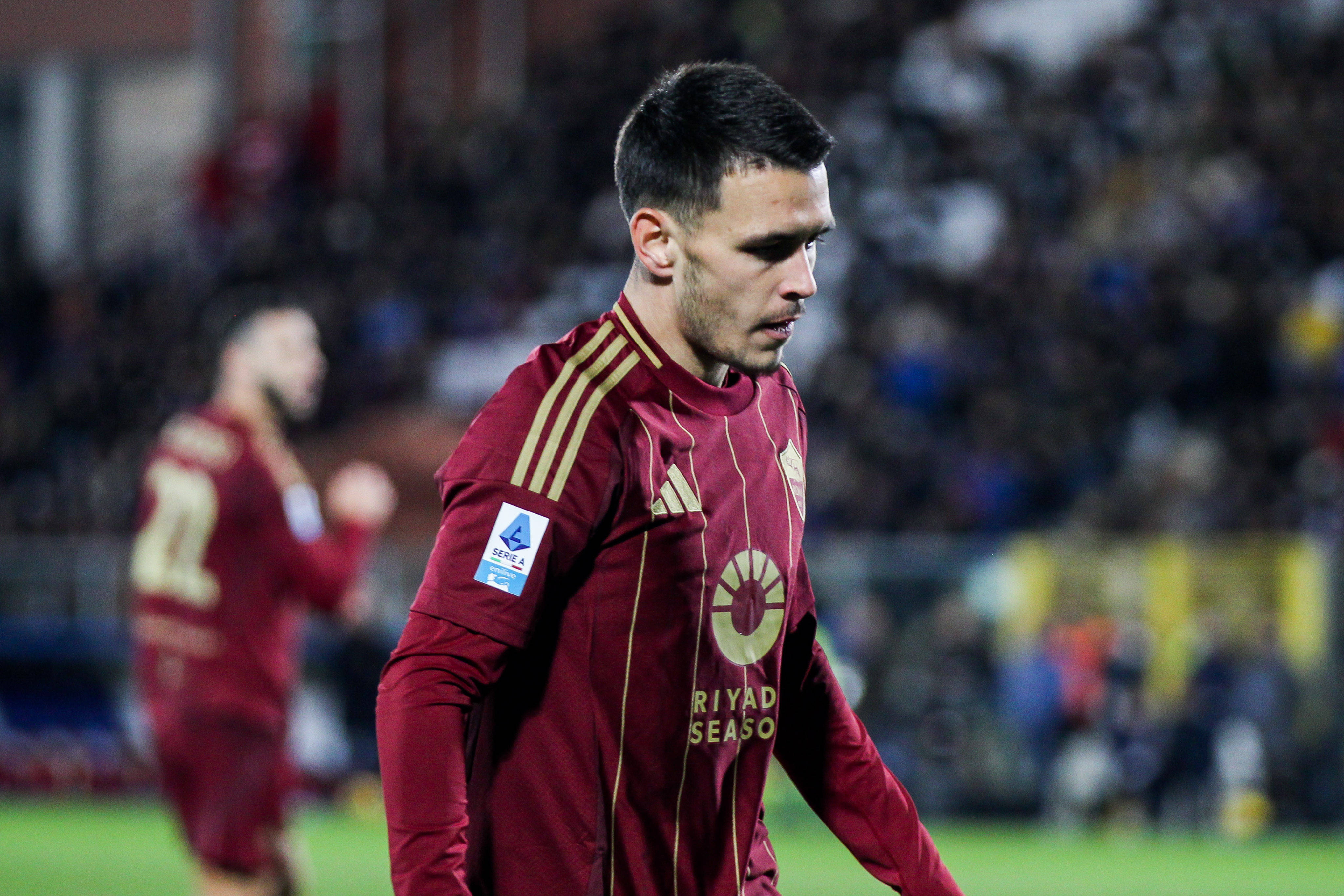 Stai, ce!? Vedeta de 23.000.000&euro; de la AS Roma semnează &icirc;n Liga 2