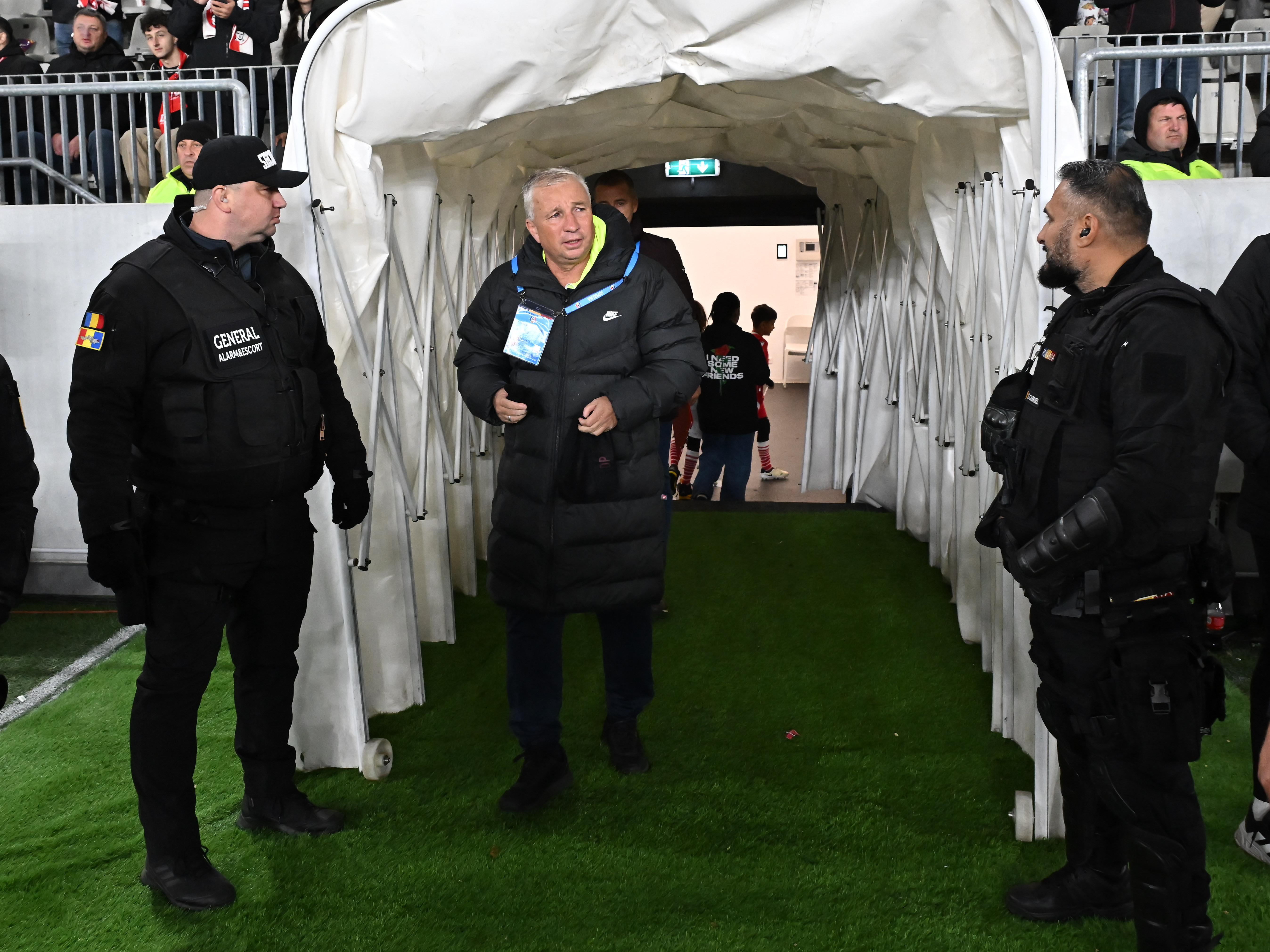 Conducerea lui CFR Cluj a dezvăluit ce se &icirc;nt&acirc;mplă cu Dan Petrescu: &rdquo;Eu așa spun&rdquo;