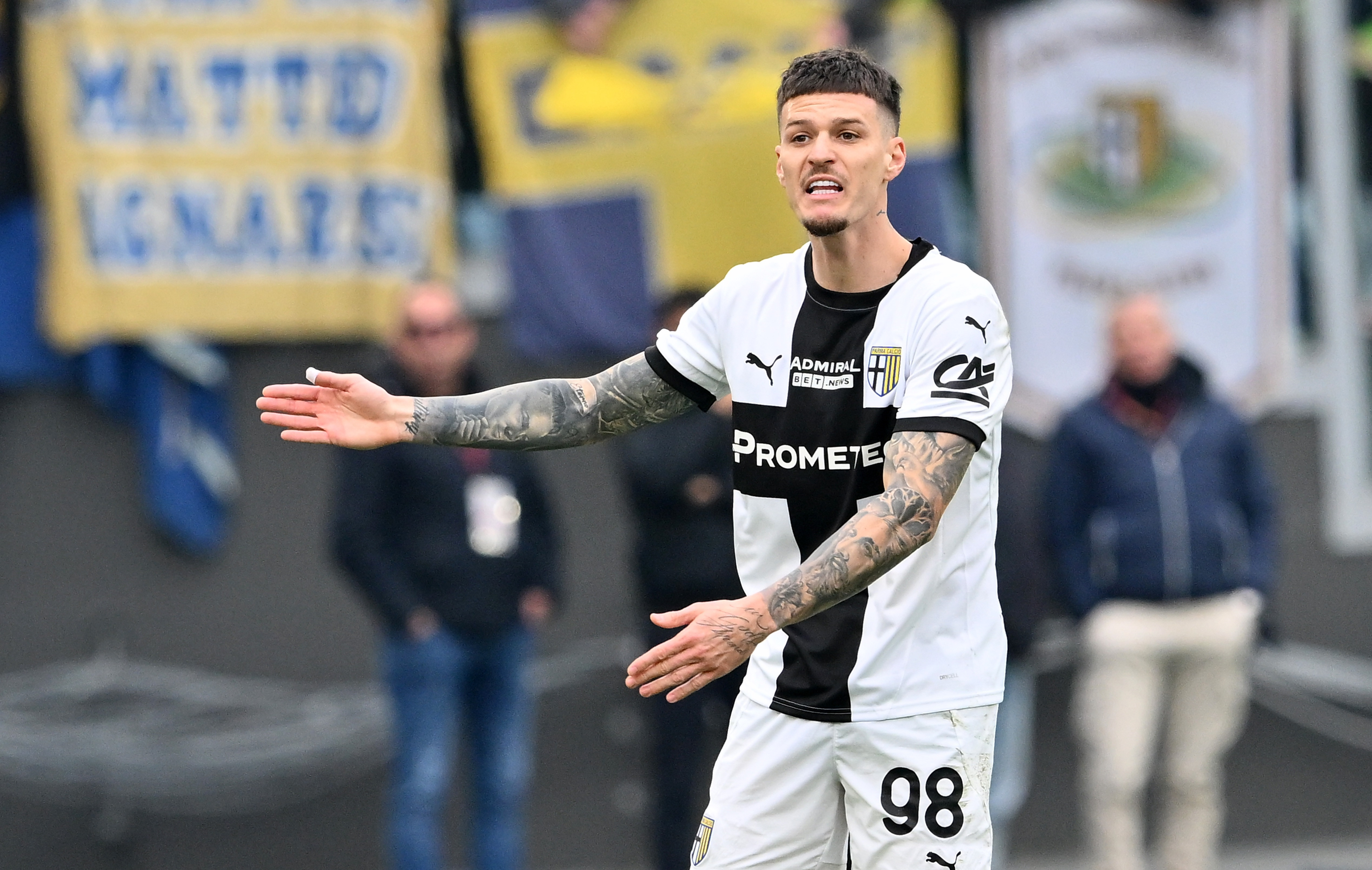 Dennis Man ar putea pleca de la Parma! Clubul la care Adrian Mutu a scris istorie &icirc;l vrea pe internaționalul rom&acirc;n