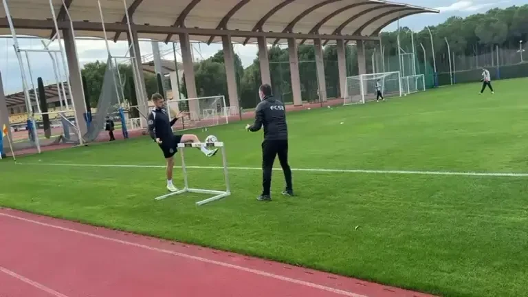 Mihai Lixandru, &icirc;n cantonamentul lui FCSB din Antalya (14 ianuarie 2025)