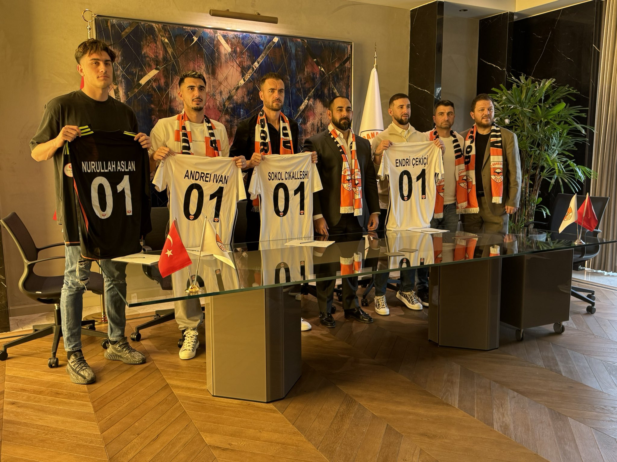 Andrei Ivan a fost prezentat oficial de Adanaspor! C&acirc;nd este așteptat debutul