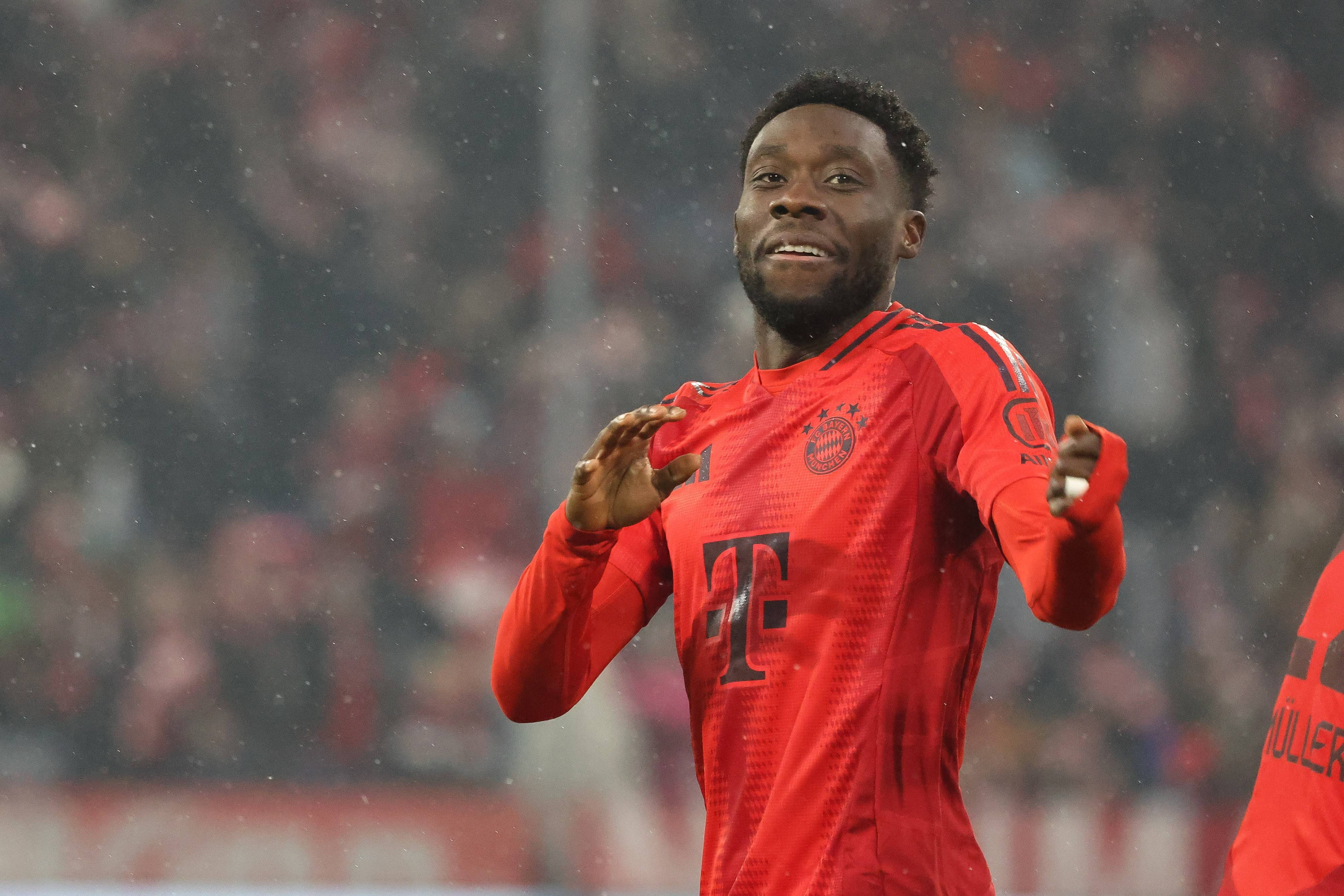Lovitură de teatru &icirc;n cazul Alphonso Davies! Bayern și Real Madrid ar putea răm&acirc;ne cu buza umflată