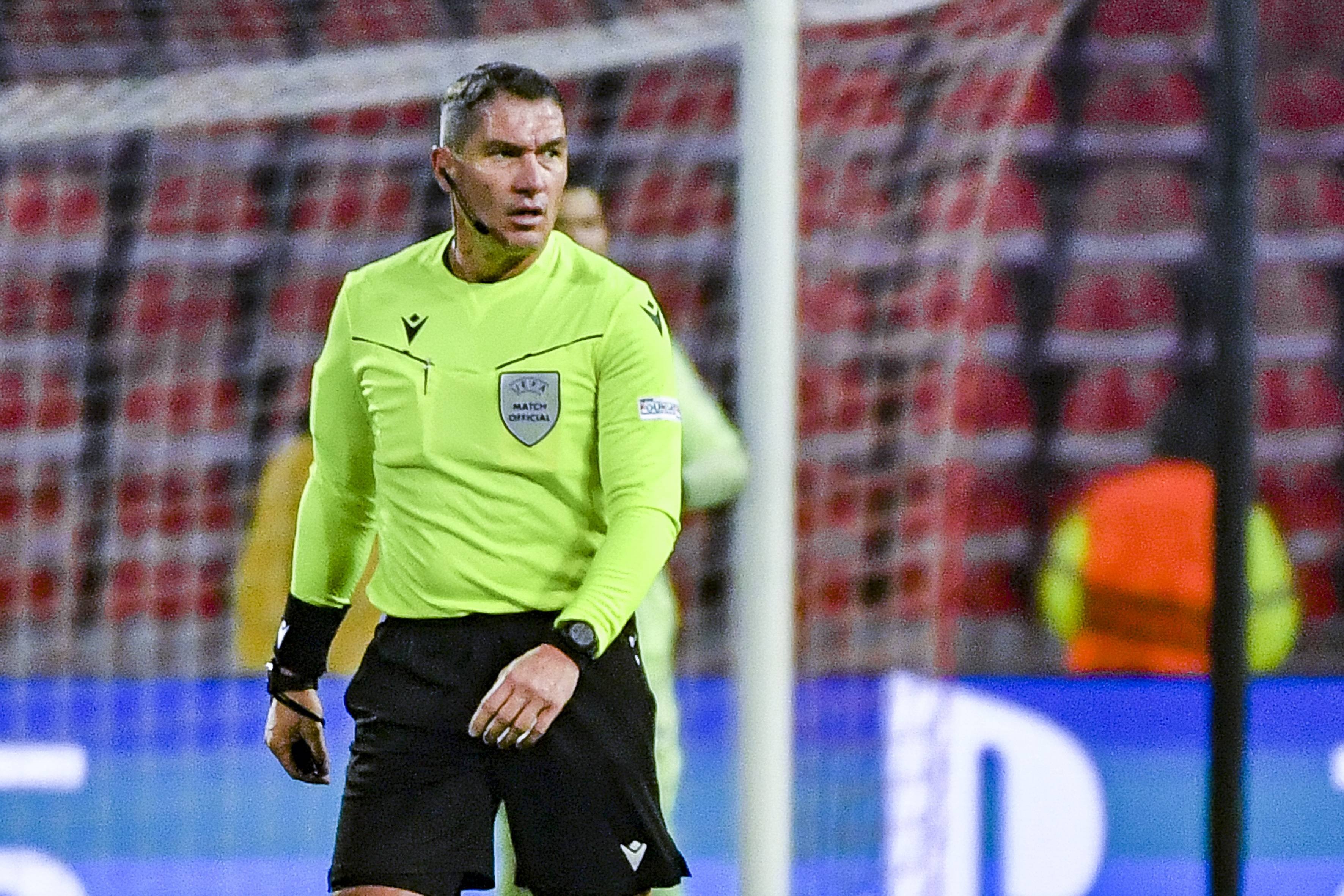 A comis-o și &icirc;n Champions League! Starul lui PSV l-a numit &rdquo;dictator&rdquo; pe Istvan Kovacs pentru un gest pe care arbitrul l-a făcut și &icirc;n Superligă