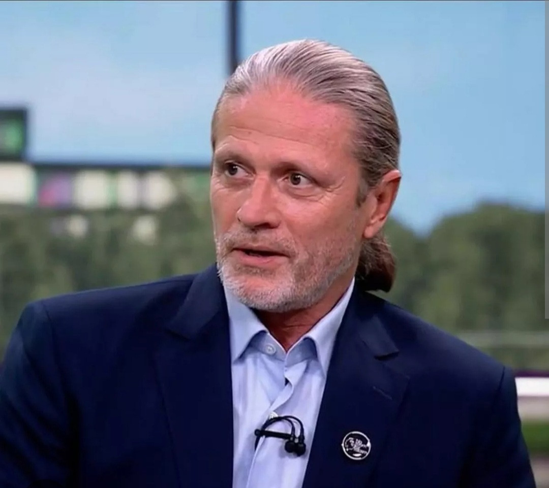 Gafă monumentală la Sky Sports: l-a &bdquo;omor&acirc;t&ldquo; pe o legendă a clubului Arsenal, deși omul trăiește! &bdquo;Odihnească-se &icirc;n pace!&ldquo;