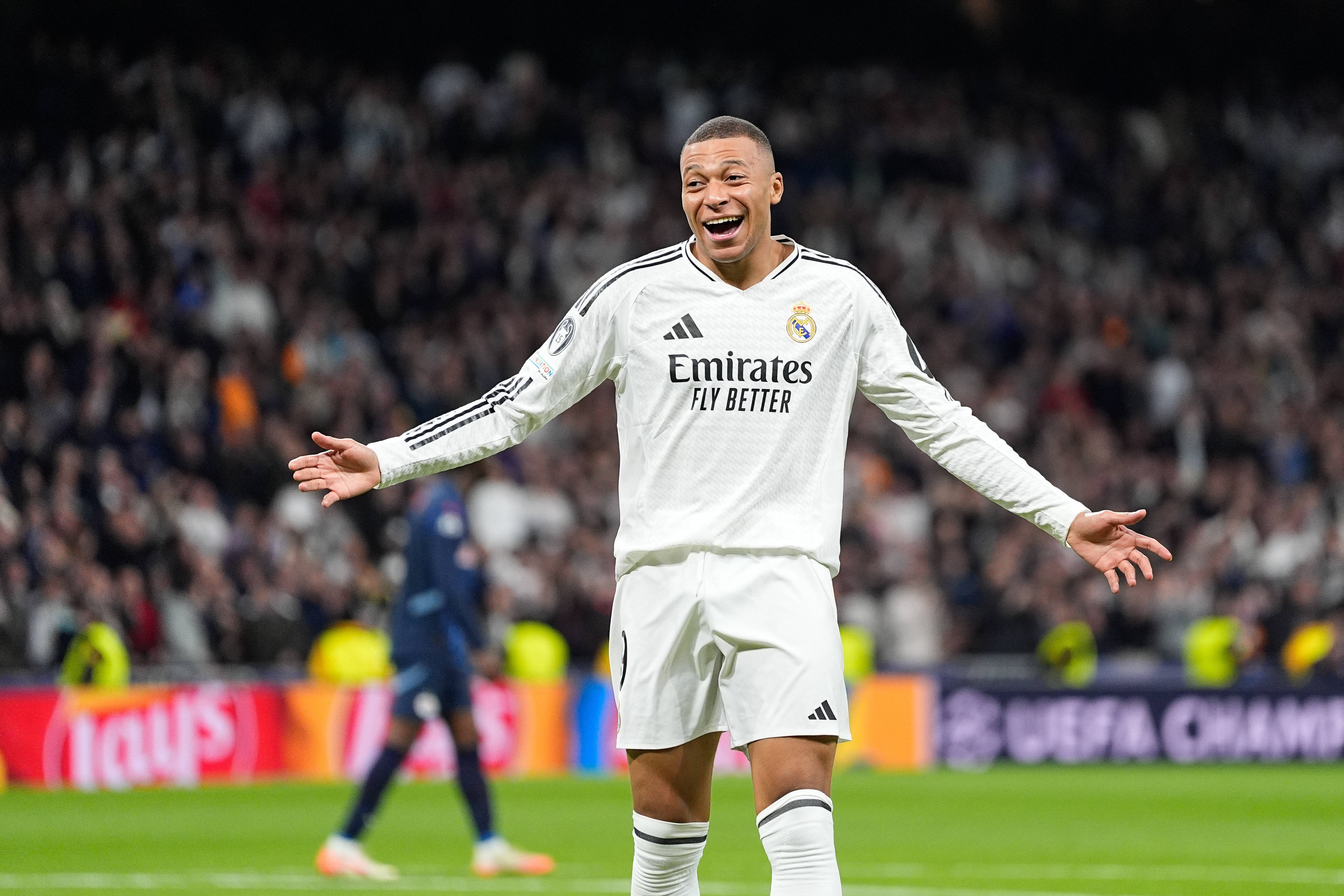 &Icirc;ncă un record bătut de Mbappe! C&acirc;t de aproape a ajuns francezul de Lionel Messi și Cristiano Ronaldo
