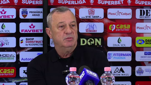 Mircea Rednic a trimis &rdquo;săgeți&rdquo; &icirc;nainte de UTA Arad - FCSB: &rdquo;Nu poți să fii antrenor acolo&rdquo;