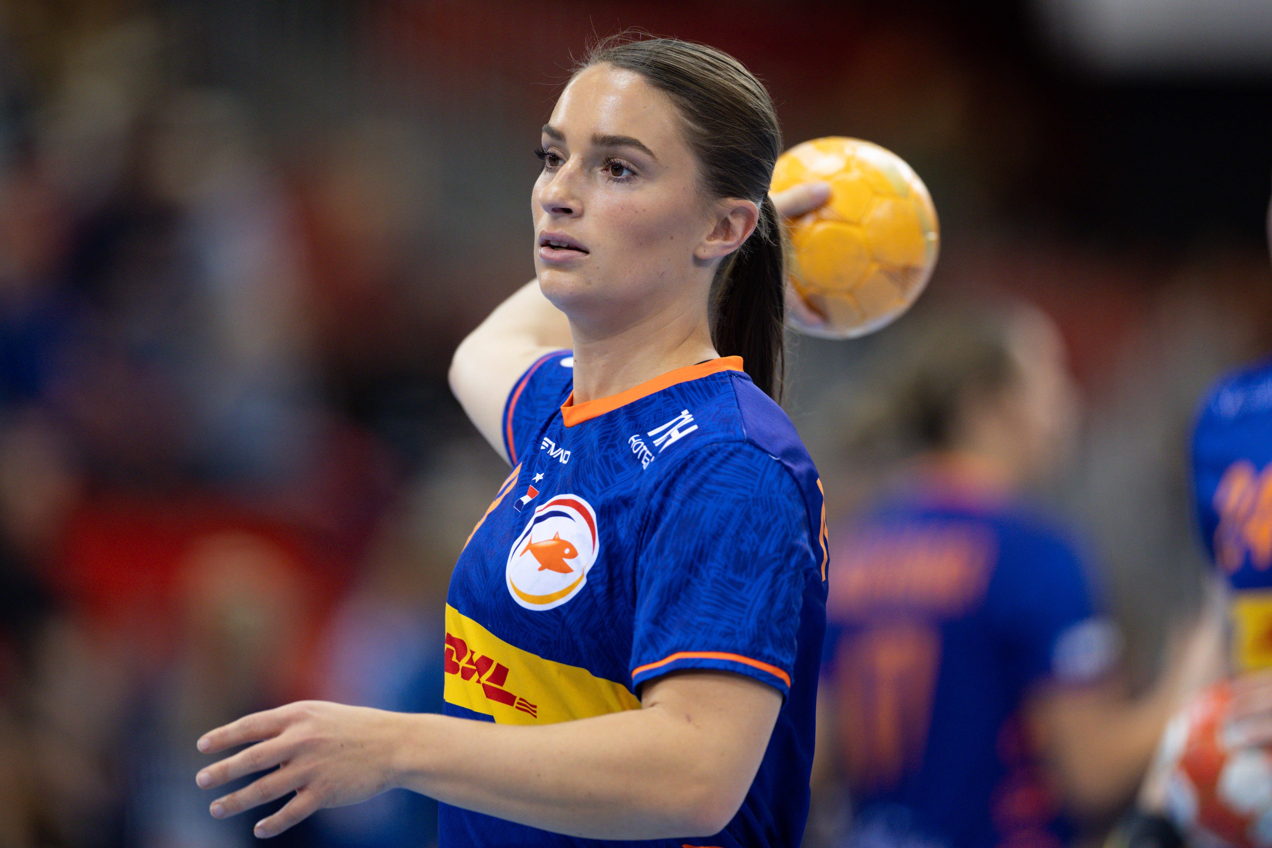 Larissa Nusser, campioană mondială, a semnat cu Gloria Bistrița după ce echipa ei a intrat &icirc;n faliment