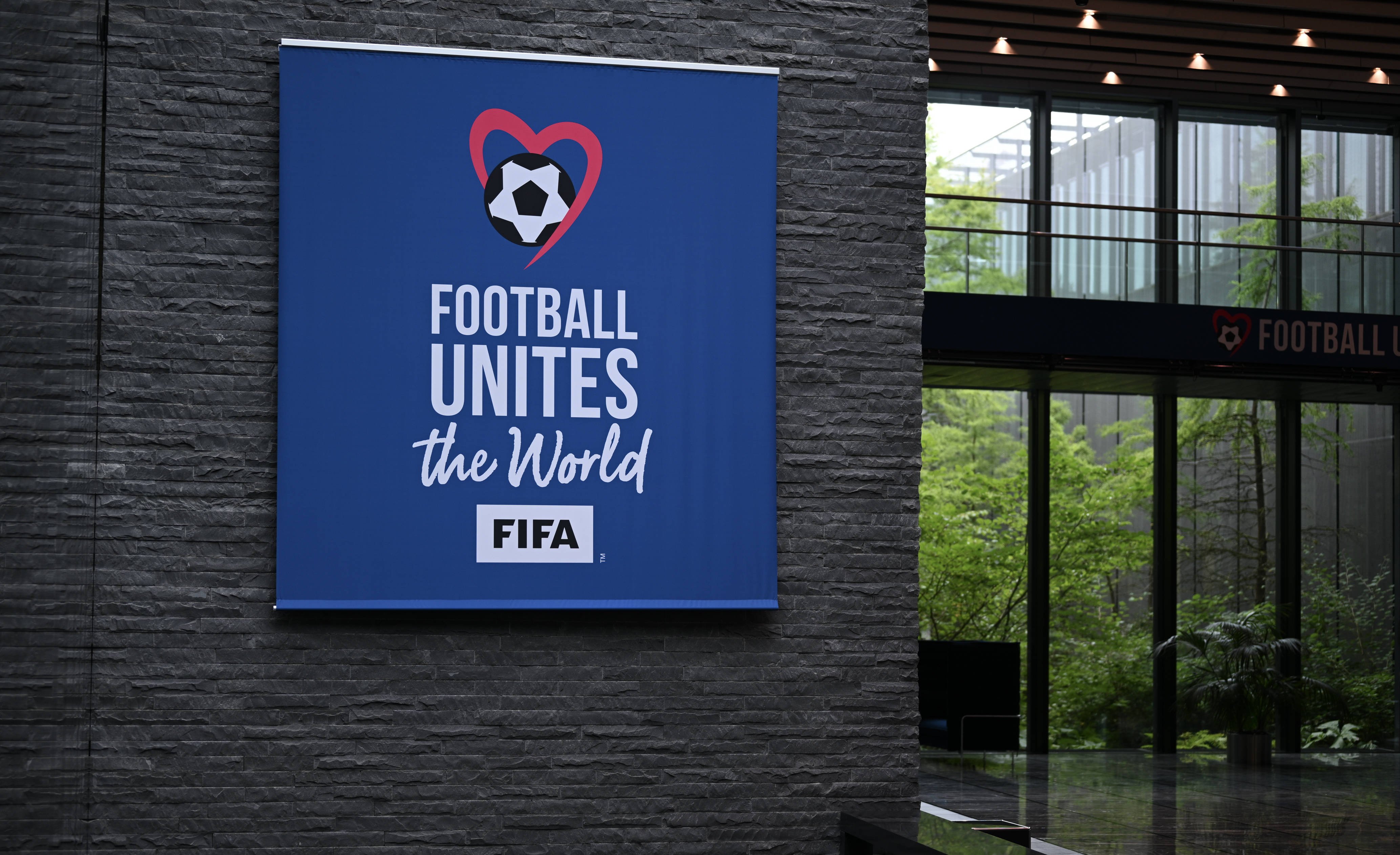 Fotbalul a luat-o razna: FIFA a dezvăluit suma colosală cheltuită pe transferuri &icirc;n 2024