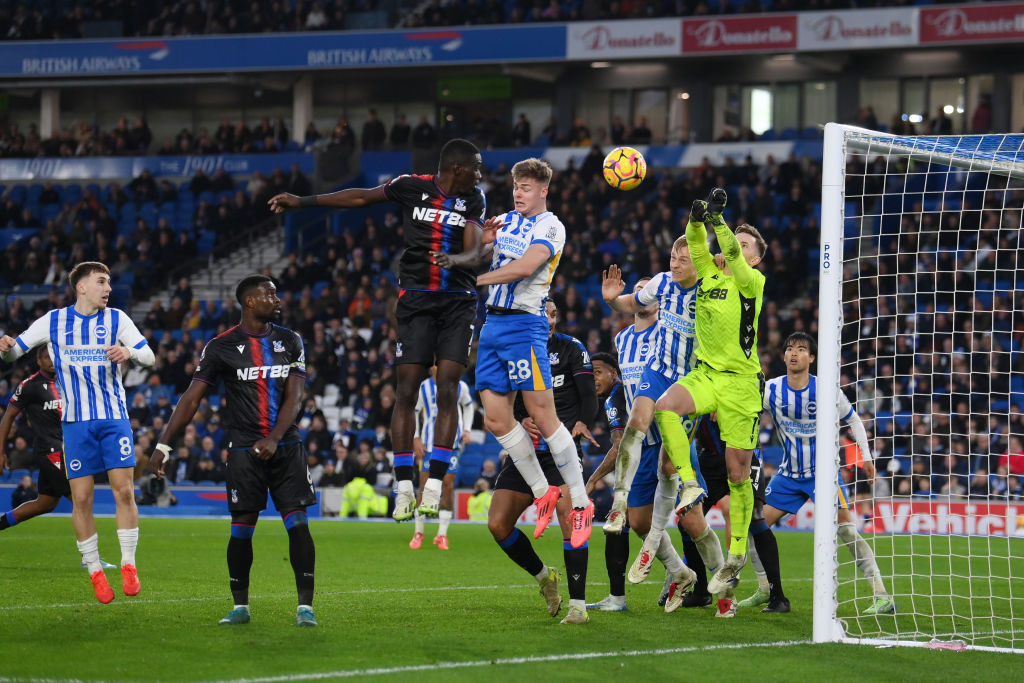 Chelsea este favorită să-l transfere pe atacantul supranumit Noul Harry Kane și Haaland al Irlandei